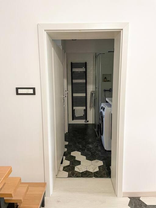 Apartma *mala* *